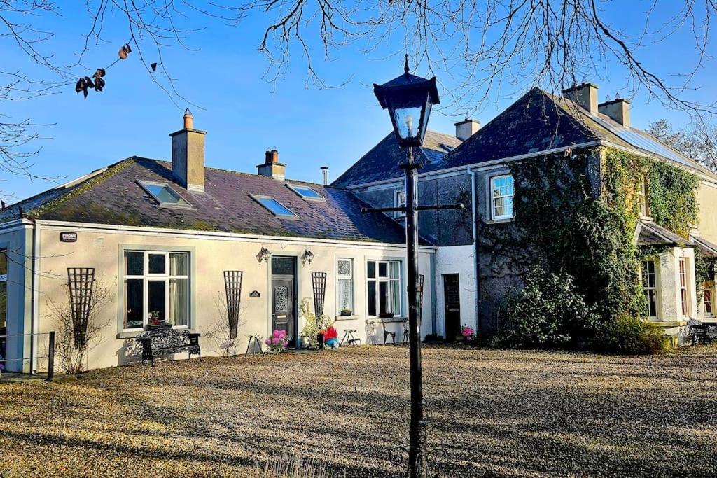 Grove Cottage At The Lodge Tullow Eksteriør billede